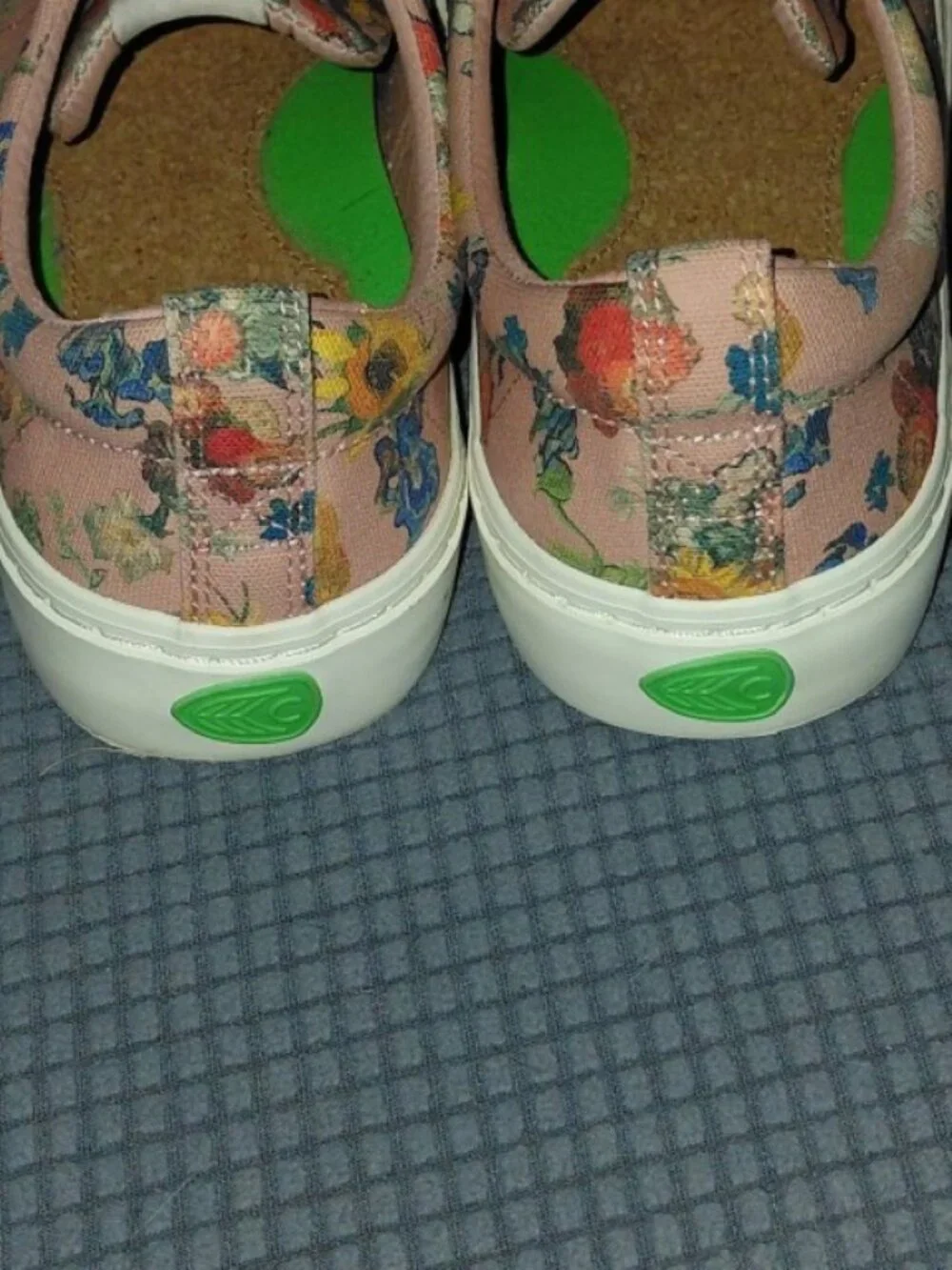 Cariuma x Van Gogh Museum OCA Low Sneakers Jubilee 50 Flower Women 11M Men 9.5M